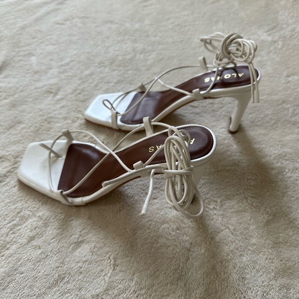 BNIB Alohas Bellini Strappy Sandal in Pearl White Sz 5 - Picture 8 of 10